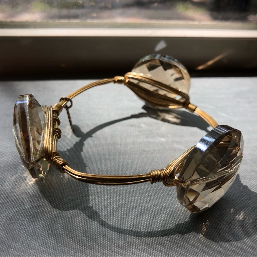 Bourbon Bowties - light amber jewel 8.75”